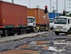 Pergeseran Anggaran Rp200 Miliar untuk Jalan Rusak oleh Gubernur Jawa Tengah.